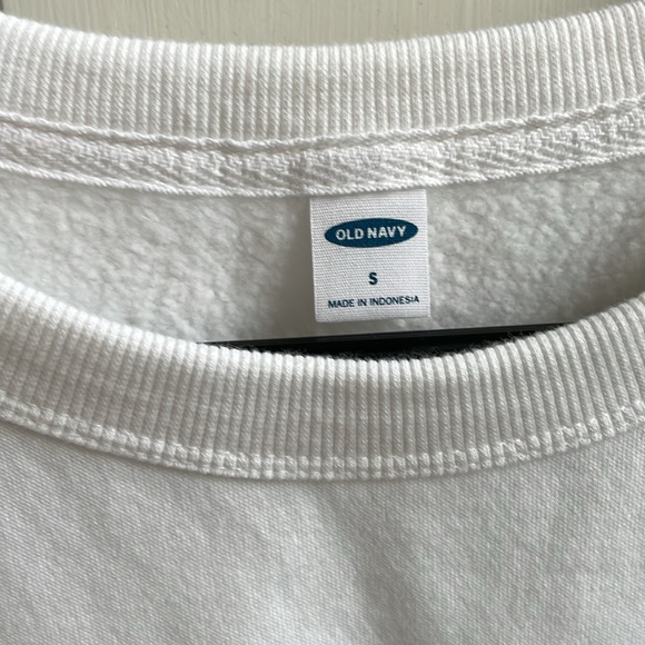 ๐Old Navy Women's Rainbow ๐ Crewneck Sweatshirt ๐NWT! - Picture 4 of 11